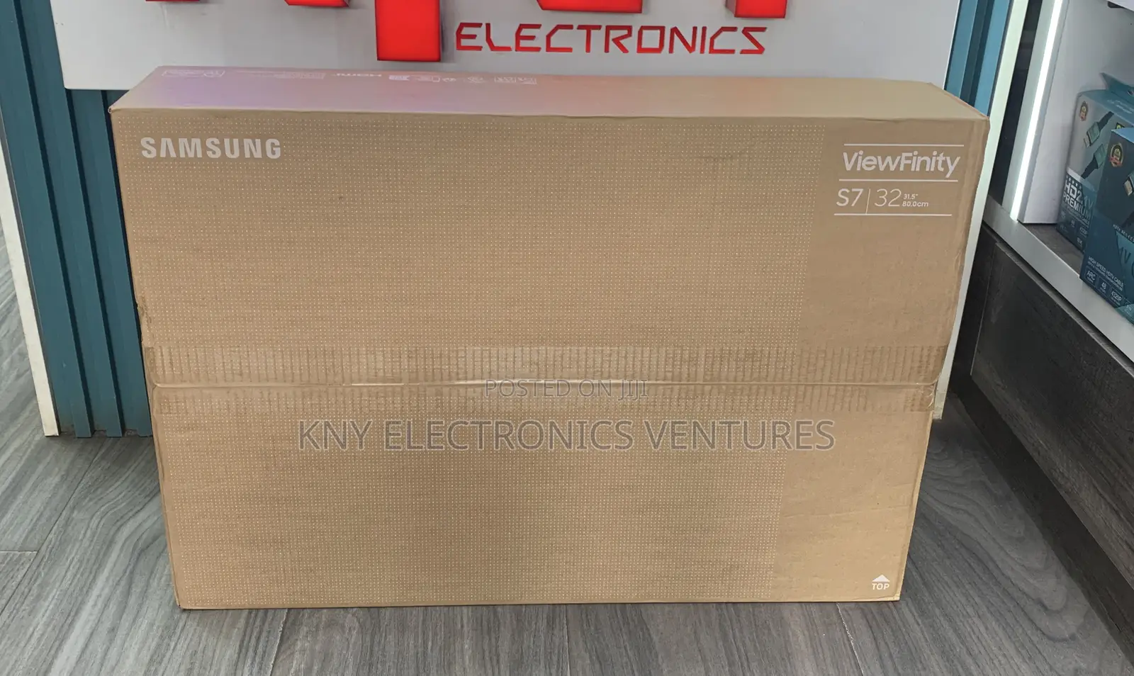 Samsung S7 32”Monitor