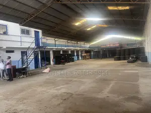 1000 SQM Warehouse at North Kaneshie for Rent