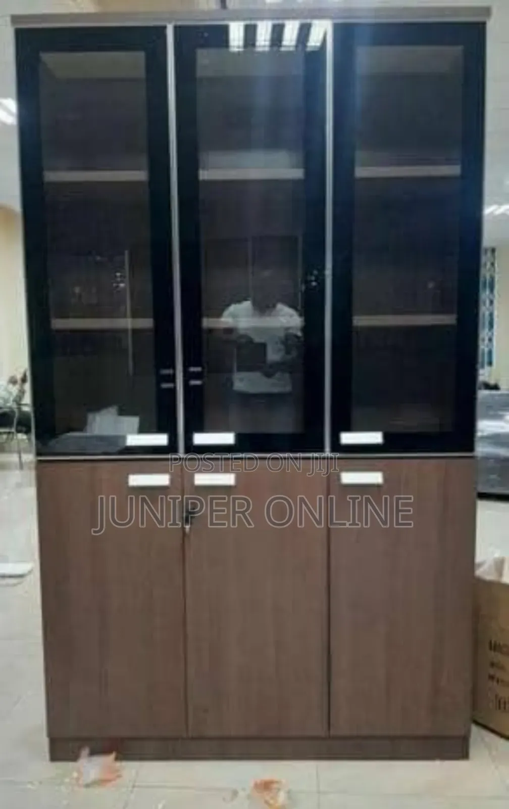 3 Doors Cabinet Dasa Bruei Fuce