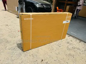 Available Now at Store Samsung 65”Du7000