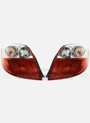 Toyota Matrix 2009-2014 Tail Light