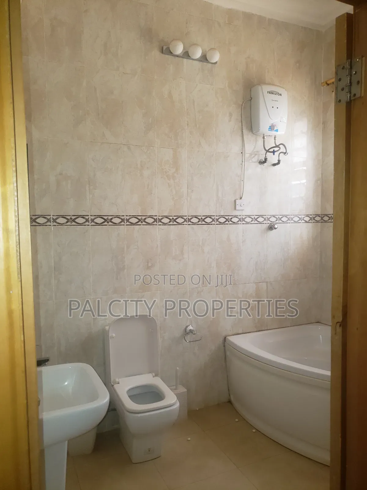 5bdrm House in Patasi Agric, Kumasi Metropolitan for sale