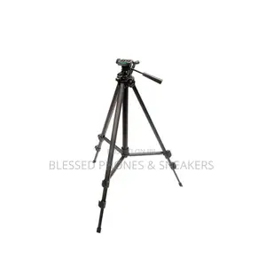 Tripod Stand