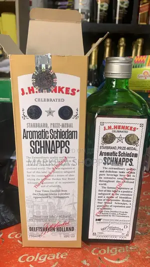 J H Henkes Schnapps 750ml