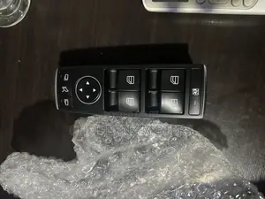 Mercedes Benz C250 2013-2014 C300 2010-2014 Main Door Switch