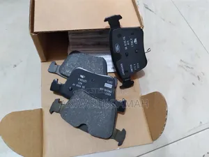 Range Rover Velar Back Brake Pad Set