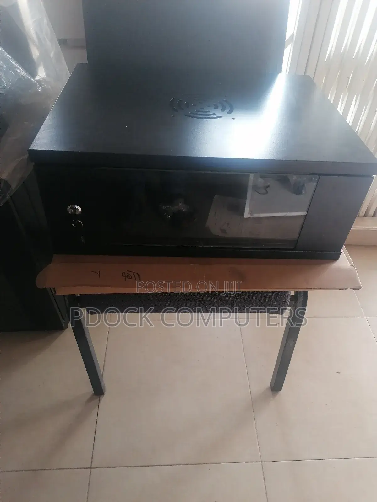 4u Rack Cabinet Heavy Weight(520x400x200)