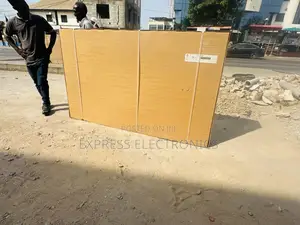 Limited Stock Samsung Uhd Smart 85”Du8000
