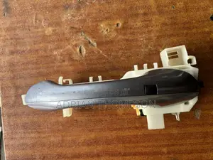 Santa Fe 2020 Door Handle With Sensor