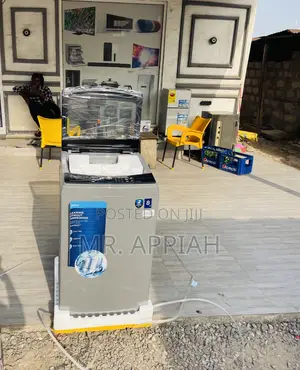 Sealed in Box Midea 8kg Fully Auto Washing Machine.