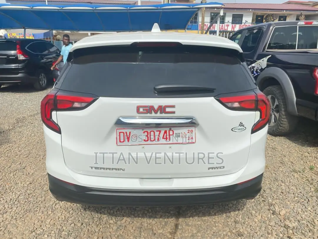 GMC Terrain 2019 White