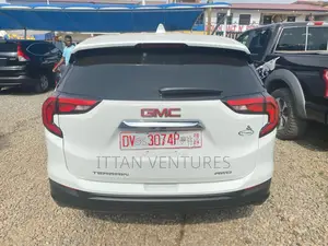 GMC Terrain 2019 White