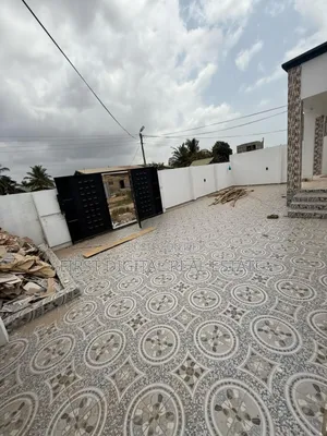 3bdrm House in First Digital Real, Kasoa for sale