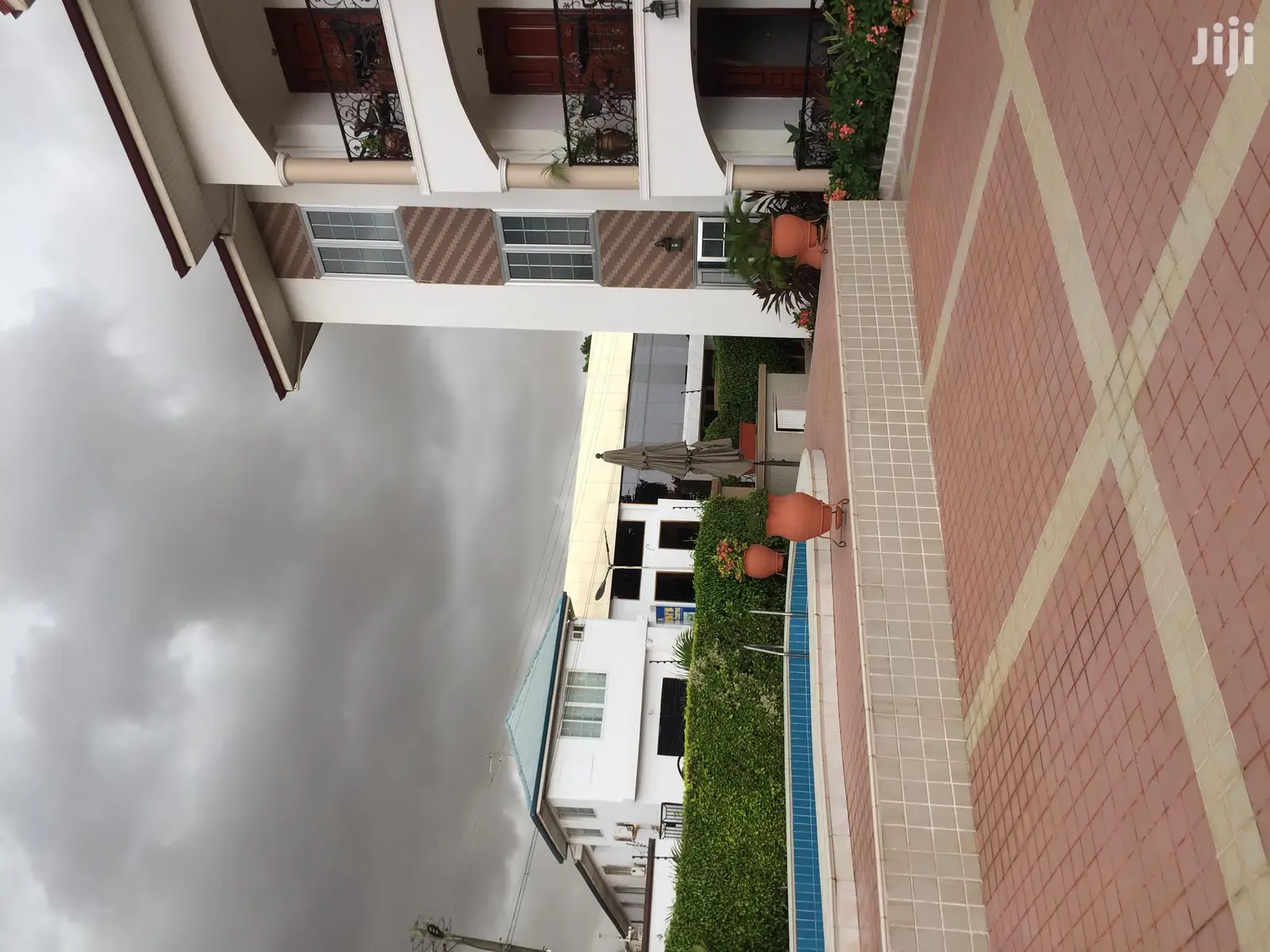 Furnished 2bdrm Apartment in America House, East Legon for rent