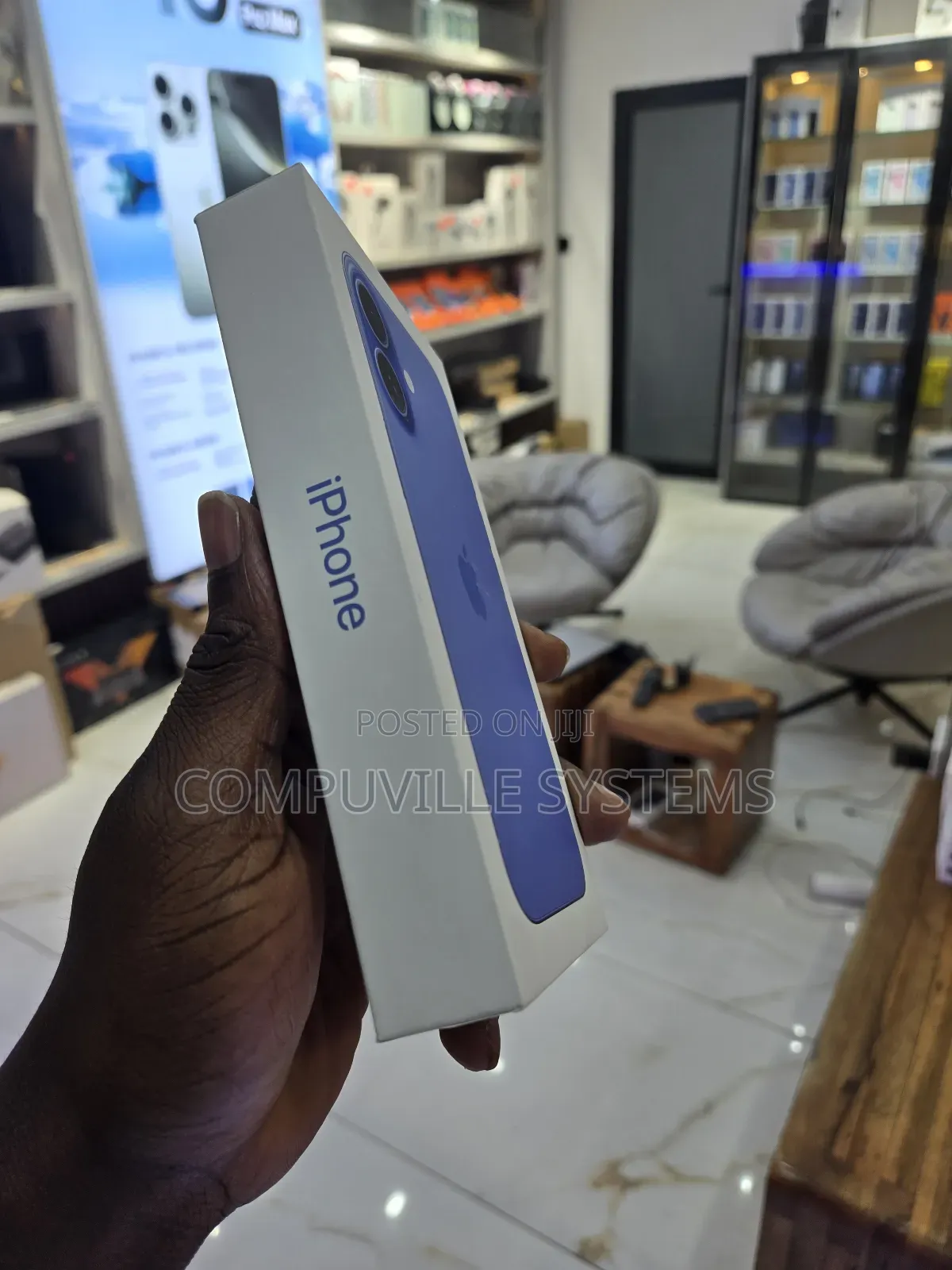 New Apple iPhone 16 128 GB Blue