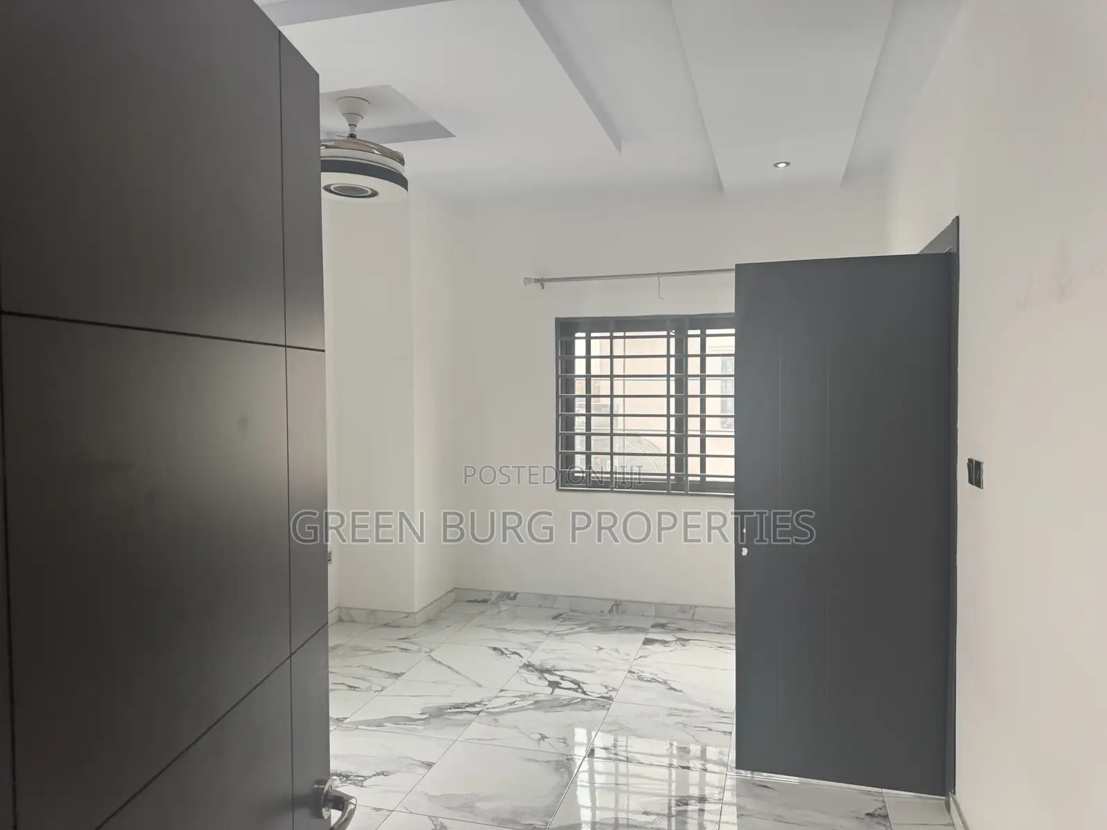 4bdrm Townhouse / Terrace in East Legon for rent