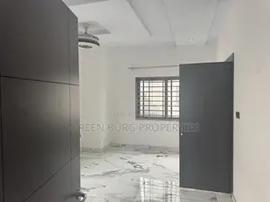 4bdrm Townhouse / Terrace in East Legon for rent