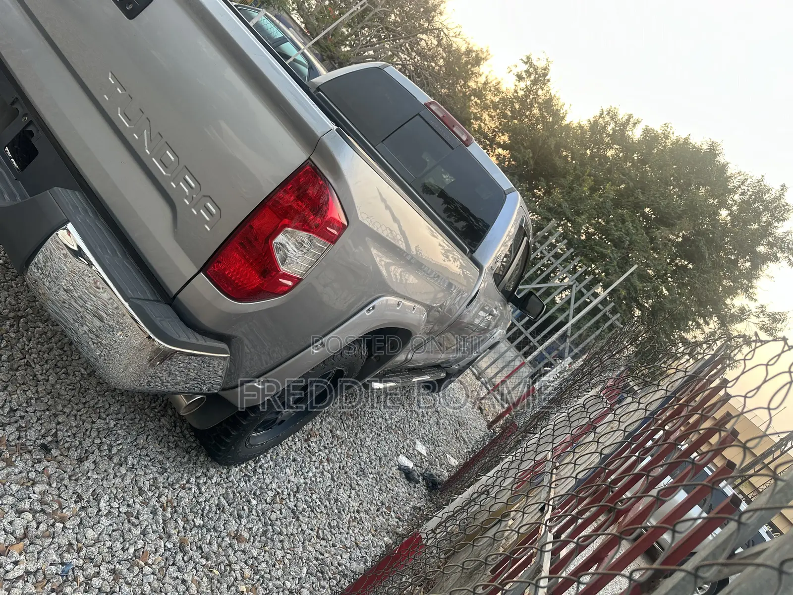 Toyota Tundra 2014 Silver
