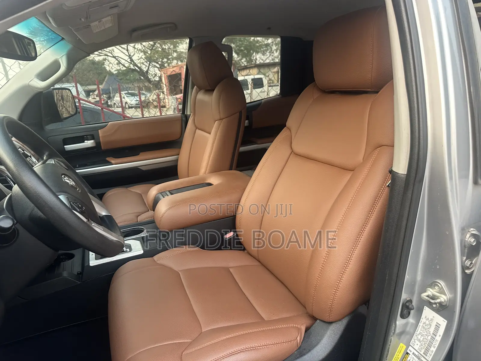 Toyota Tundra 2014 Silver