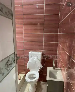 4bdrm Apartment in Rent Zone Properties, Post Office Area for rent