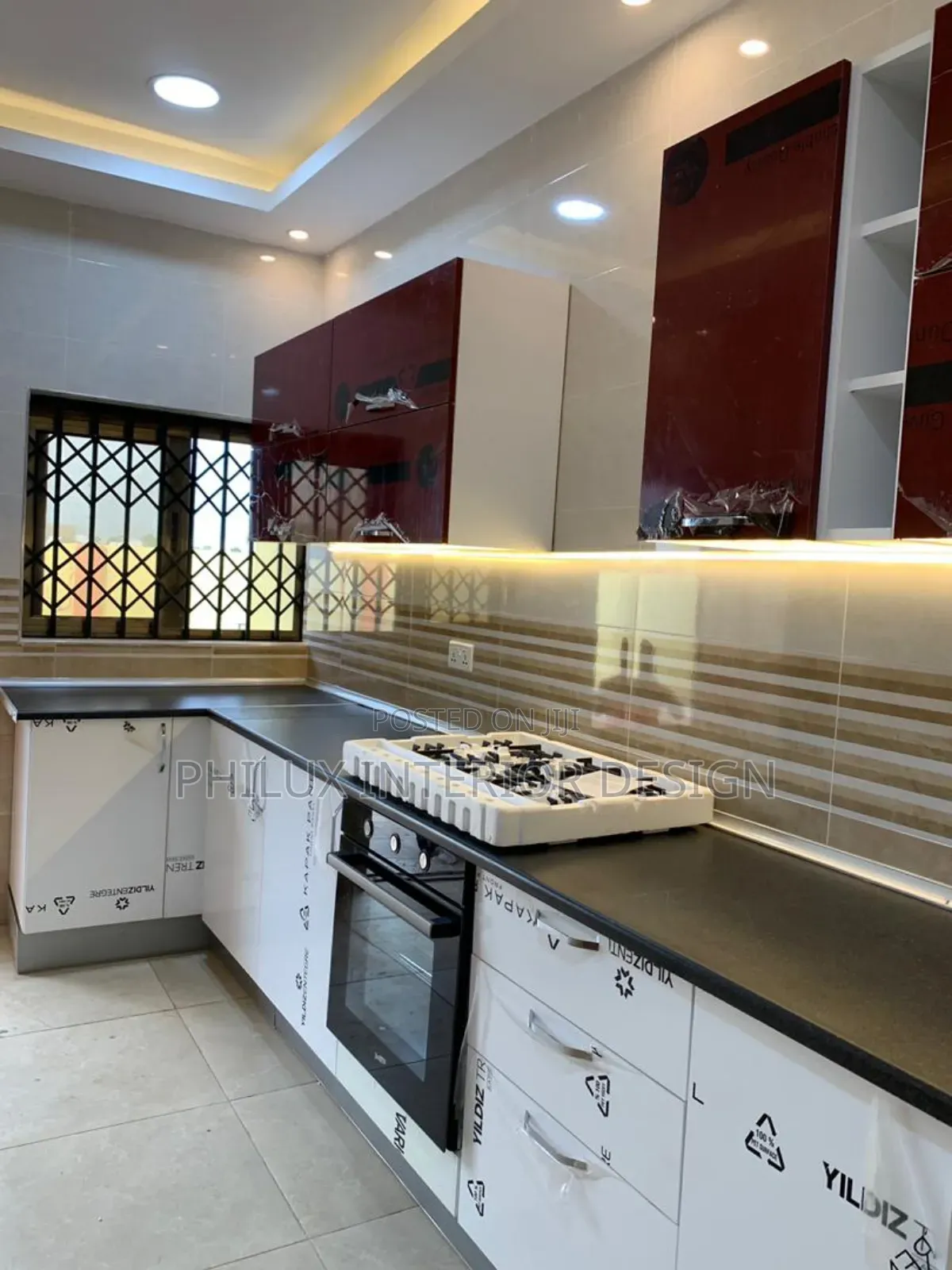 Kitchen Cabinet