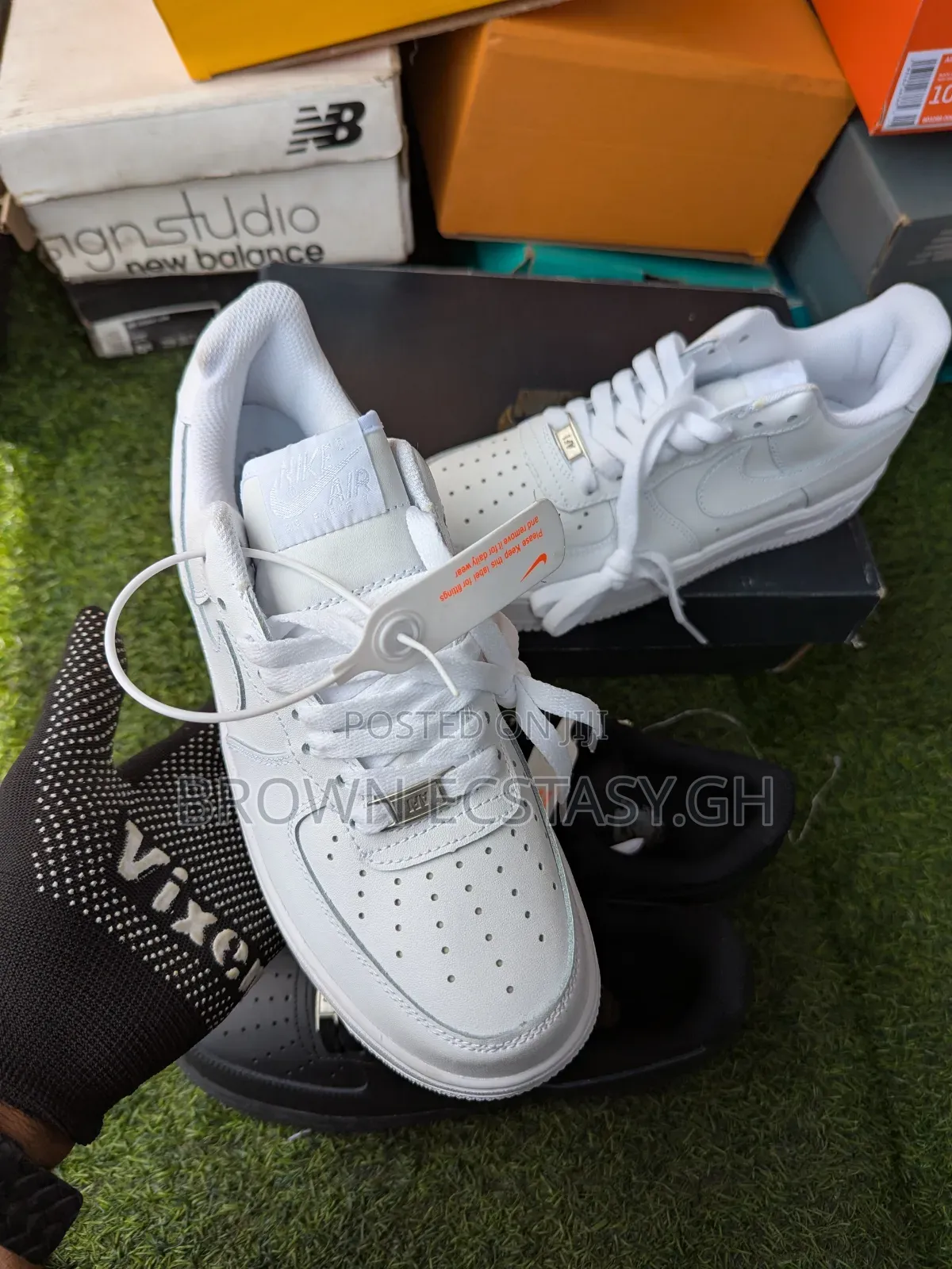 Nike Air Force One (Black and White Available)