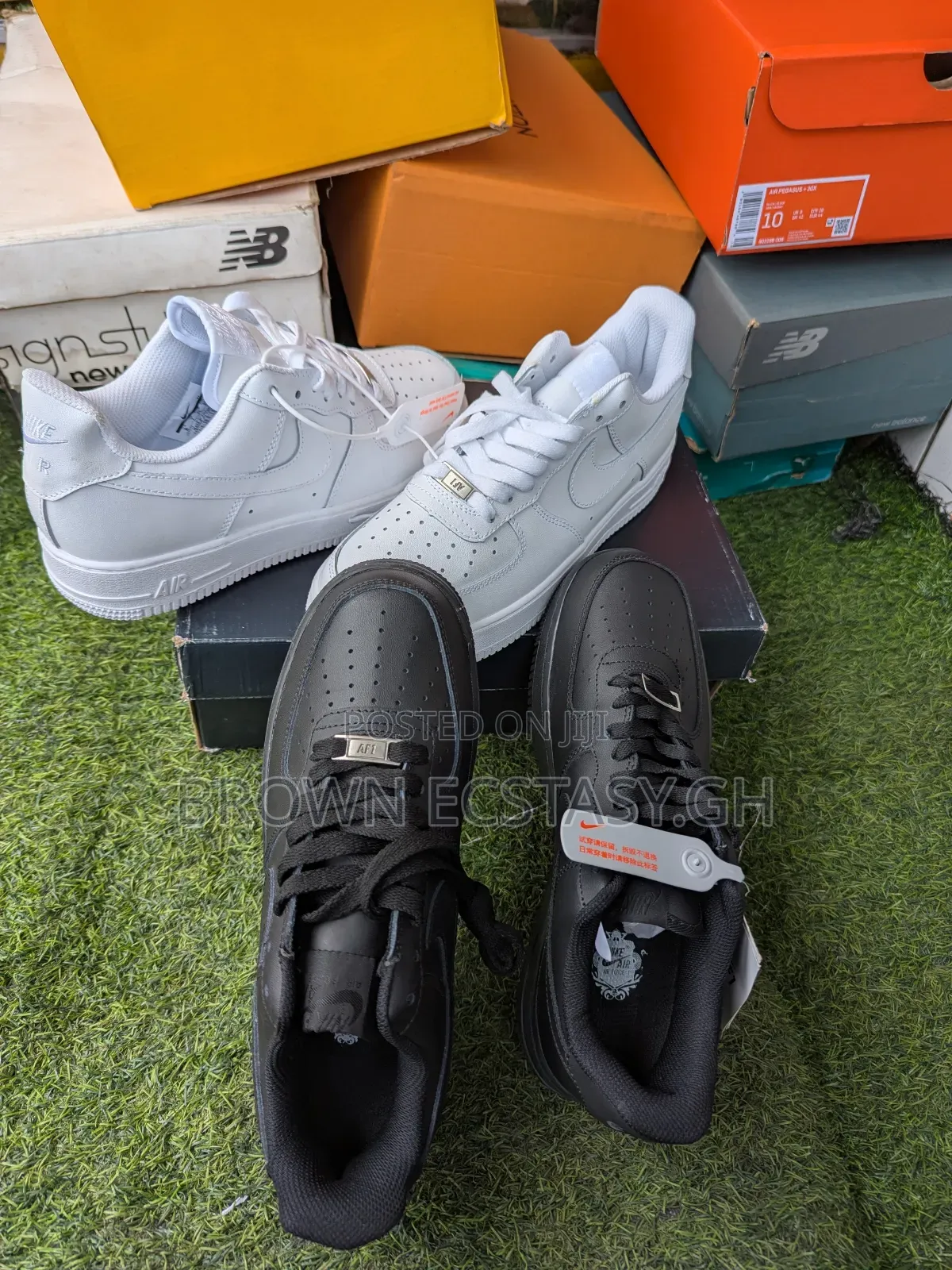 Nike Air Force One (Black and White Available)