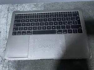 Laptop Apple MacBook Pro 8GB Intel Core i5 SSHD (Hybrid) 128GB
