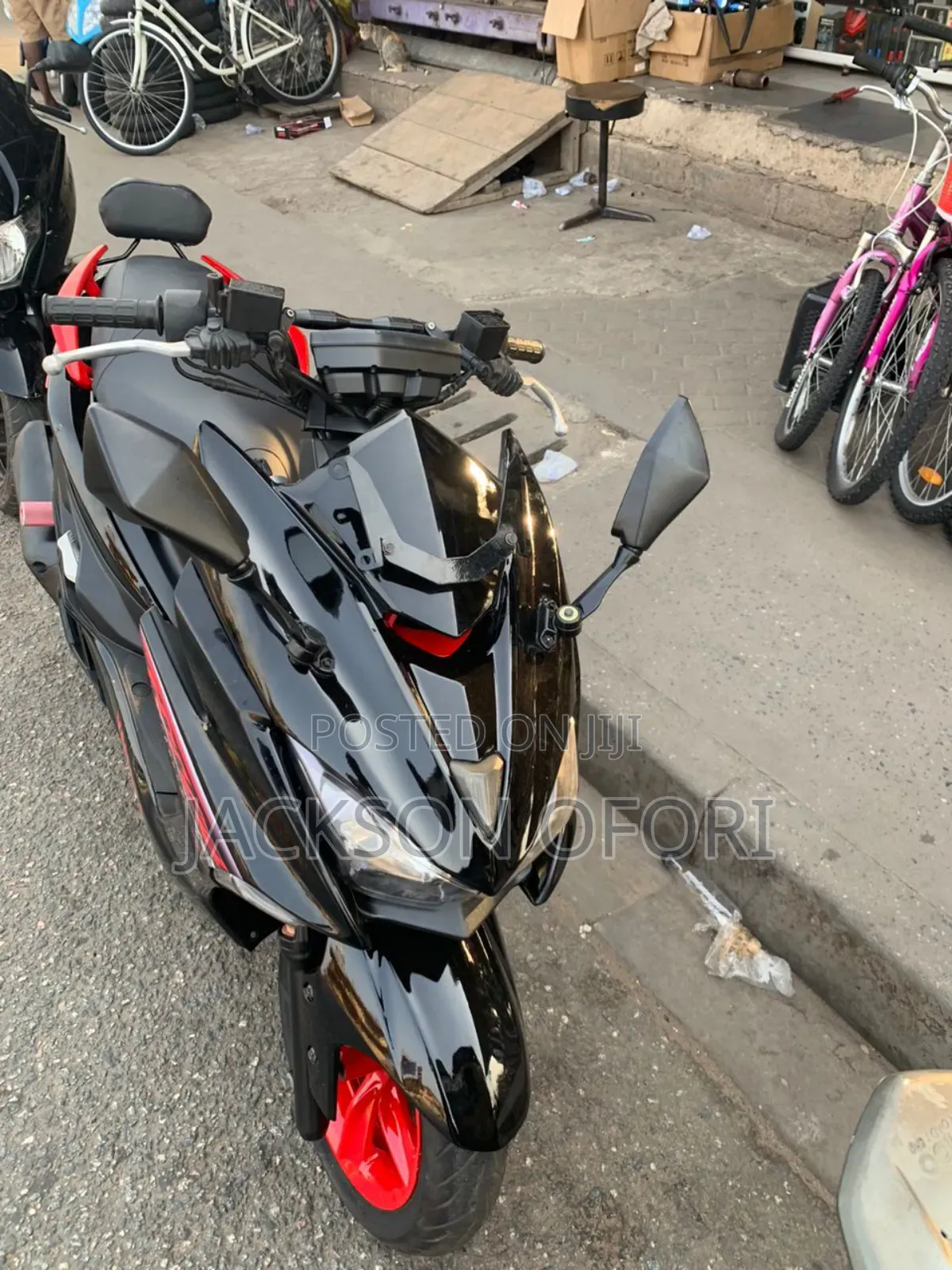 Yamaha 2021 Black