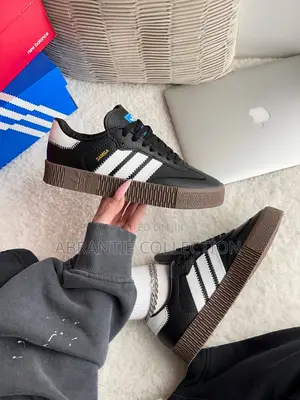 Your Causal Adidas Leather Samba Black