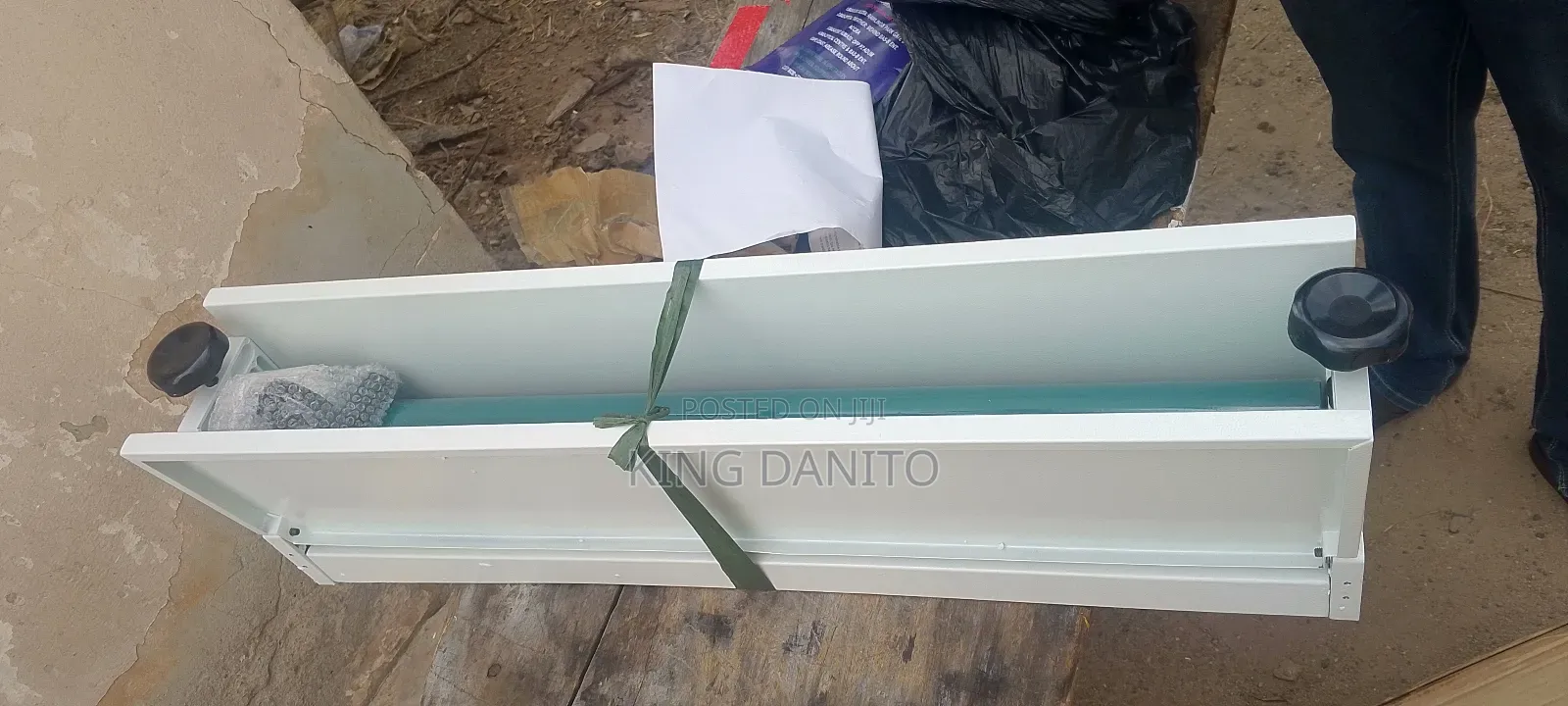 Cold Laminator 4 Sale at an Affordable Price 40 Inches