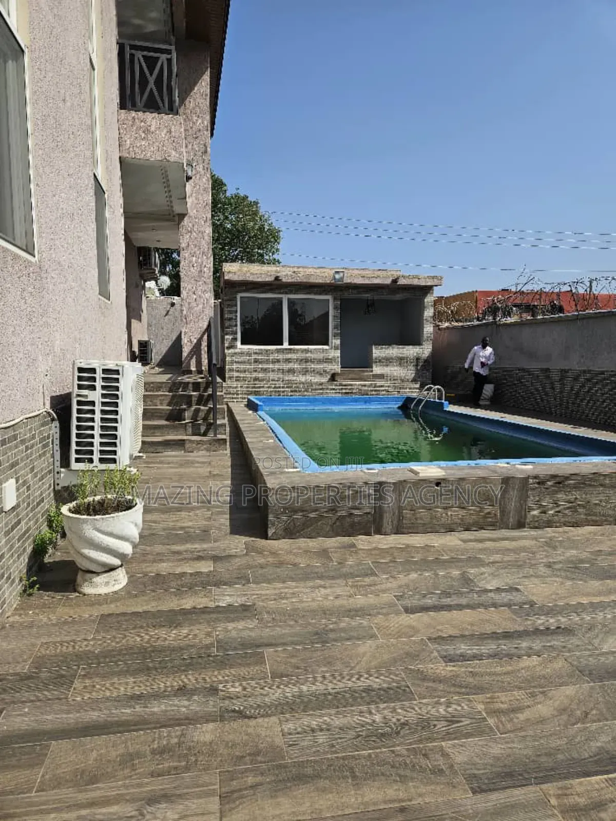 4bdrm House in East Legon for rent