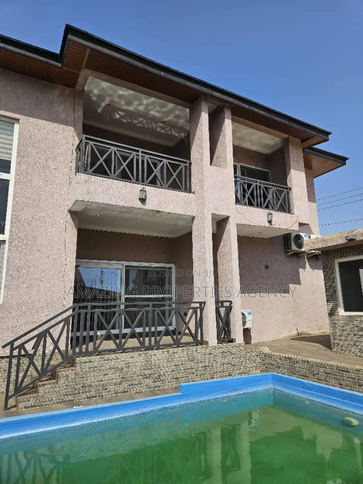 4bdrm House in East Legon for rent