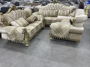 European Royal Solid Wood Fabric Living Room Sofa Set