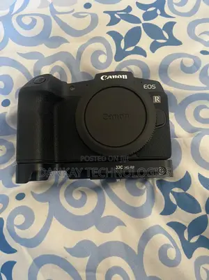 Canon Rp Mirrorless Camera