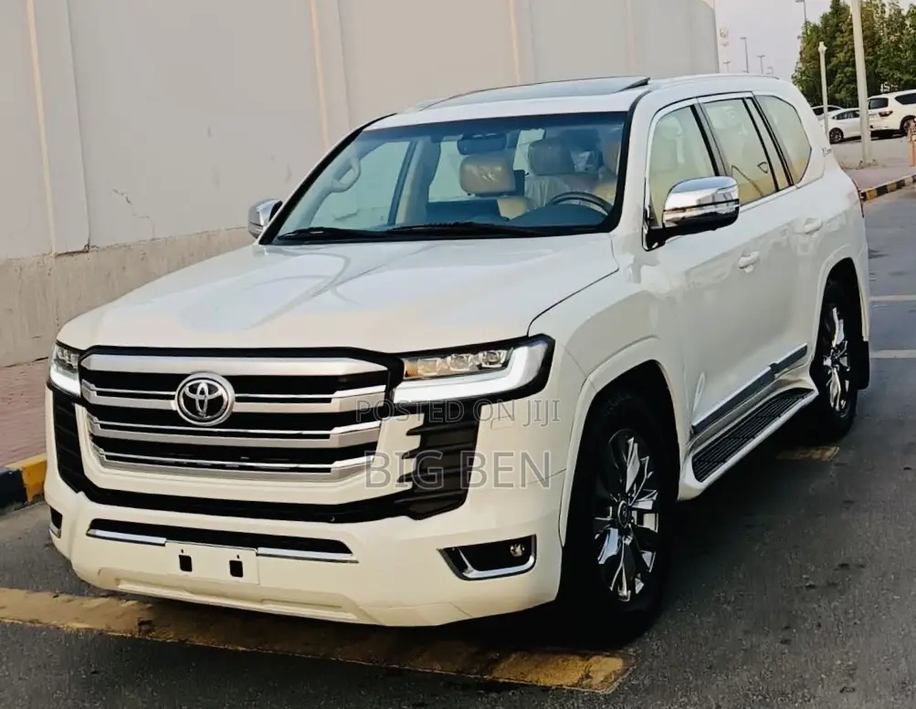 Toyota Land Cruiser 4.0 V6 GXR 2018 White