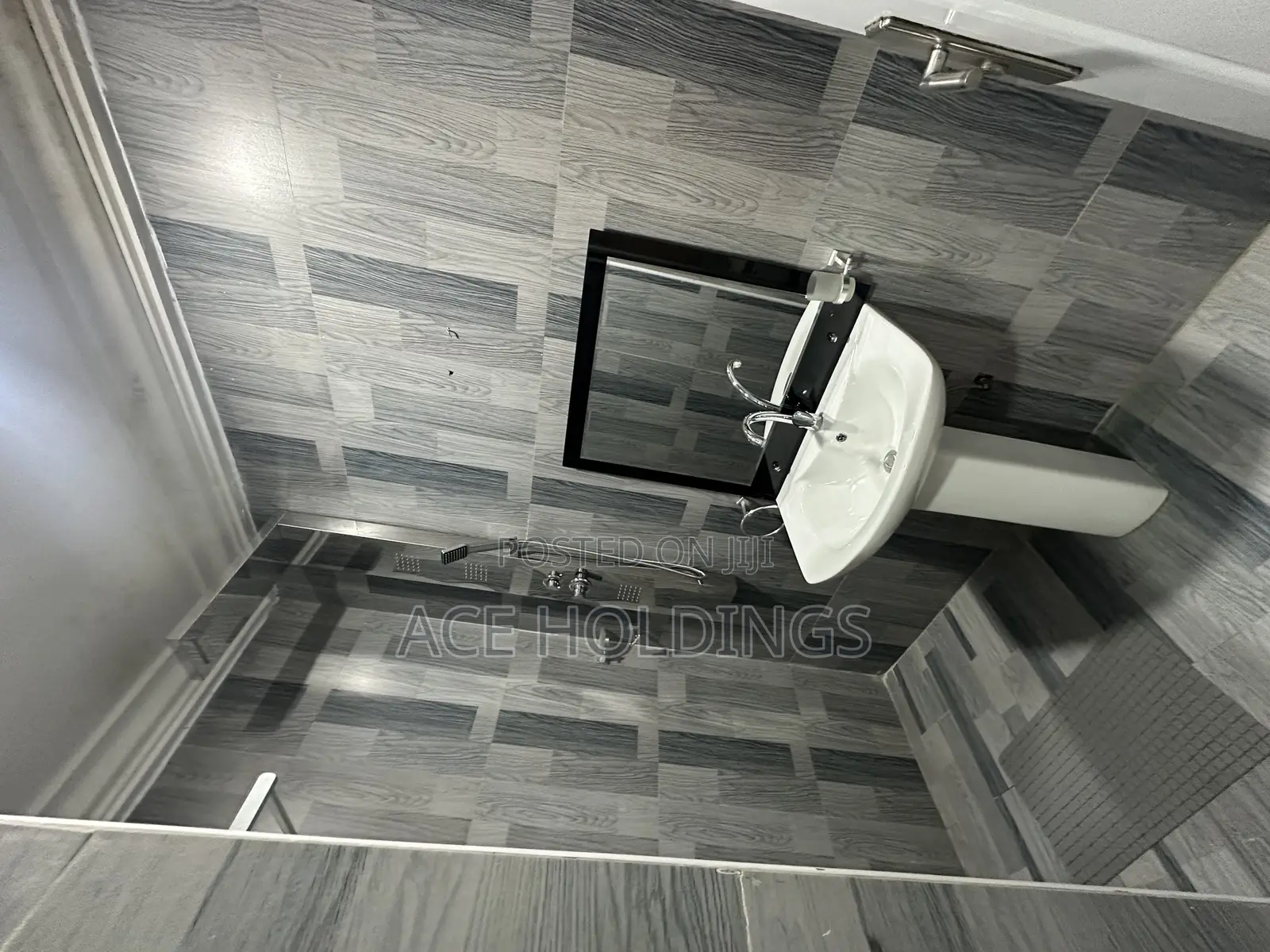 Furnished 2bdrm Apartment in Nanakrom, Ashaley Botwe for rent