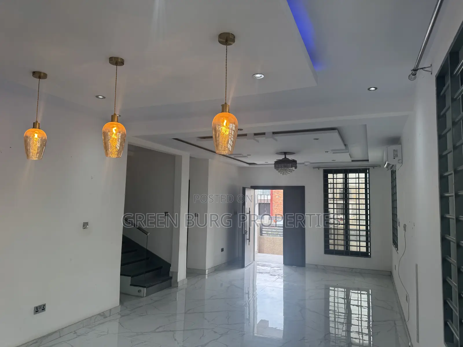 4bdrm Townhouse / Terrace in East Legon for rent