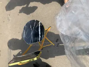 Foldable Black and Gold Foldable Chair