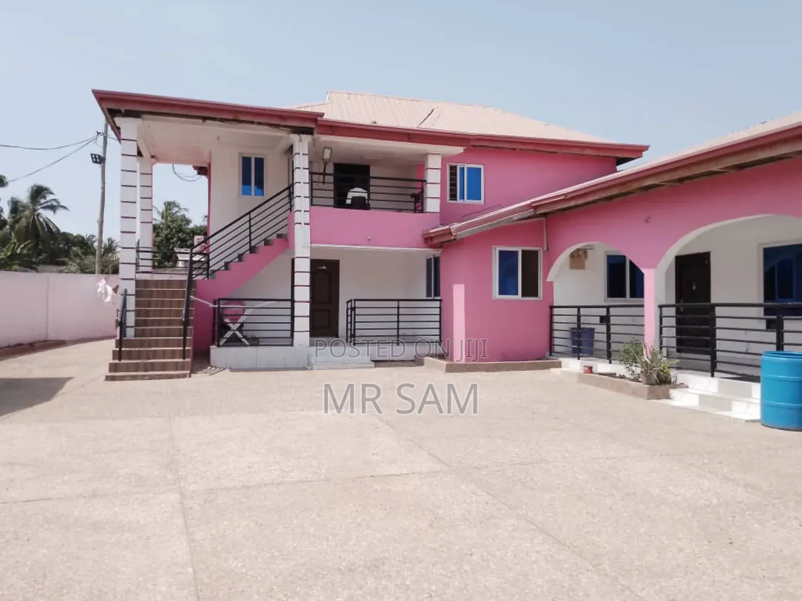 11bdrm House in Sam Properties, Ga South Municipal for sale