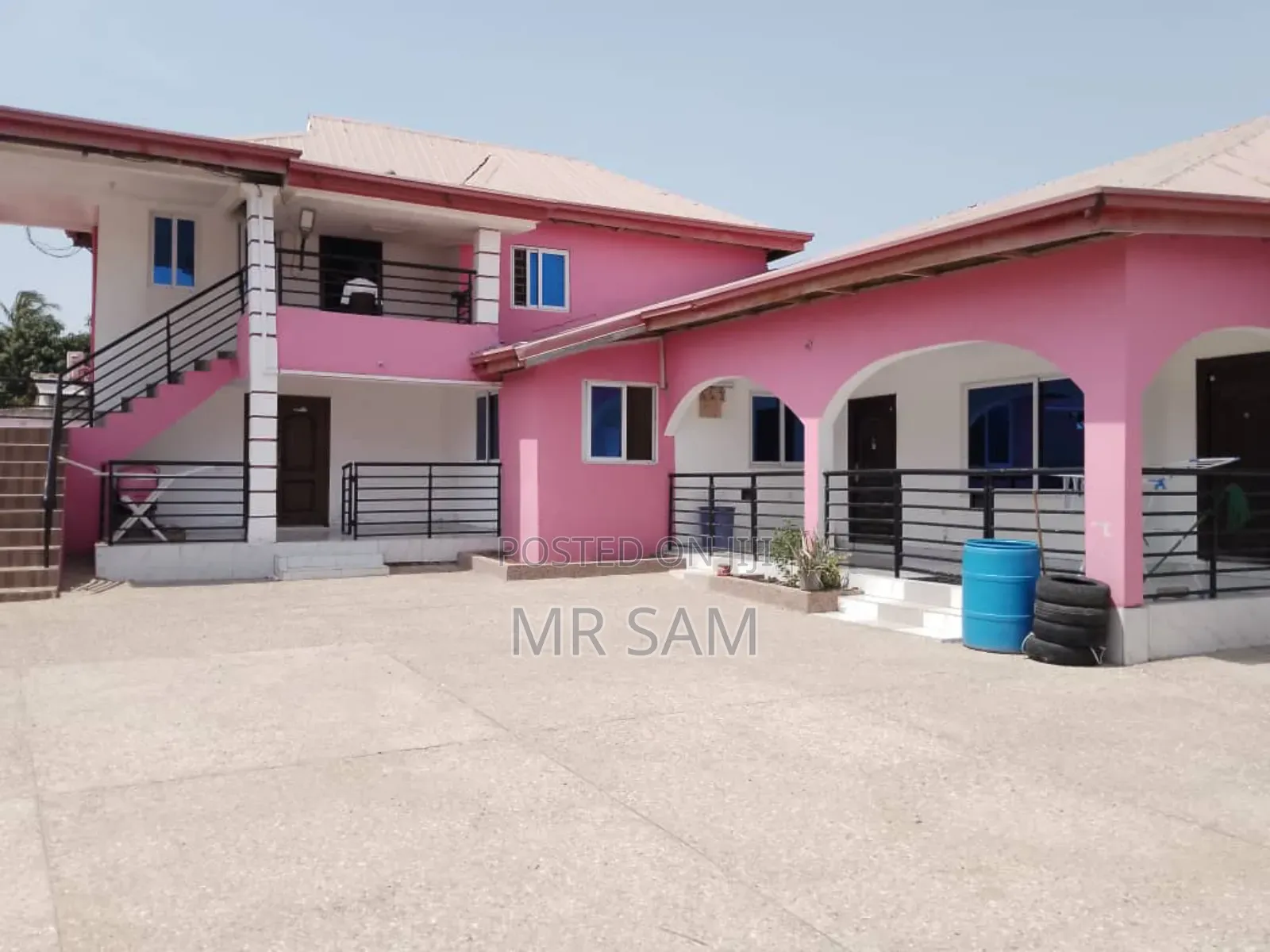 11bdrm House in Sam Properties, Ga South Municipal for sale