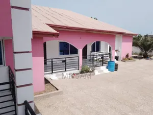 11bdrm House in Sam Properties, Ga South Municipal for sale