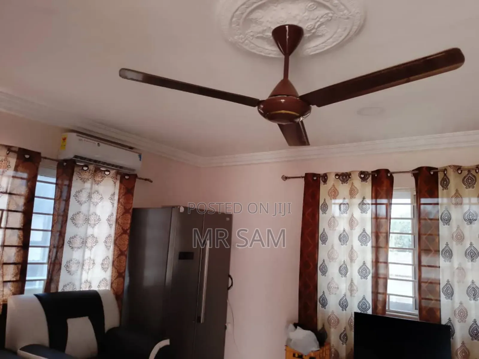 11bdrm House in Sam Properties, Ga South Municipal for sale