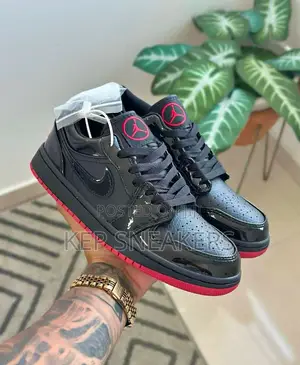 Air Jordan 1 Retro Low Og Sp Gina