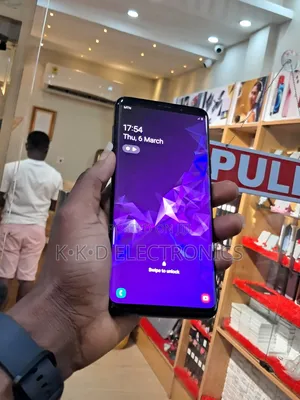 Samsung Galaxy S9 Plus 64 GB Black