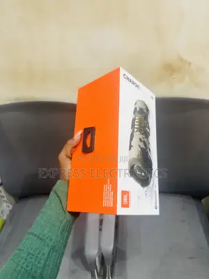 Lovely New Charge 5 Bluetooth Speaker