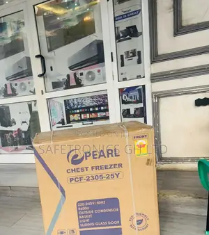 Crystal Cave 200 Liters PCF--2b Singledoor Pearl Freezer