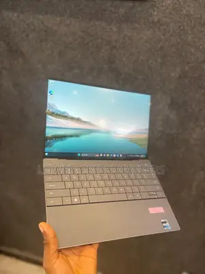 New Laptop Dell XPS 13 (9333) 32GB Intel Core I7 SSD 512GB