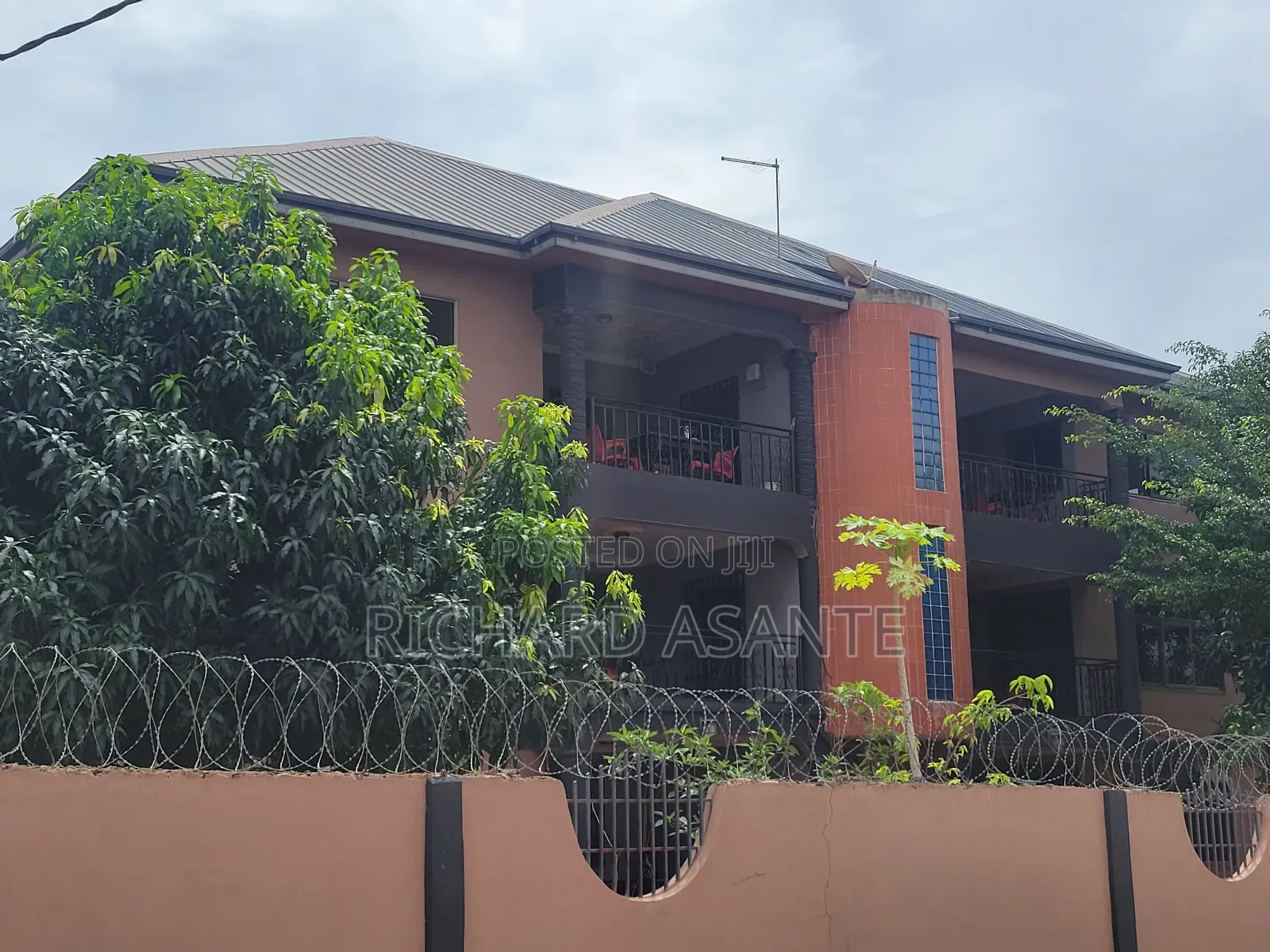 Furnished 12bdrm Block of Flats in Pokuase for sale