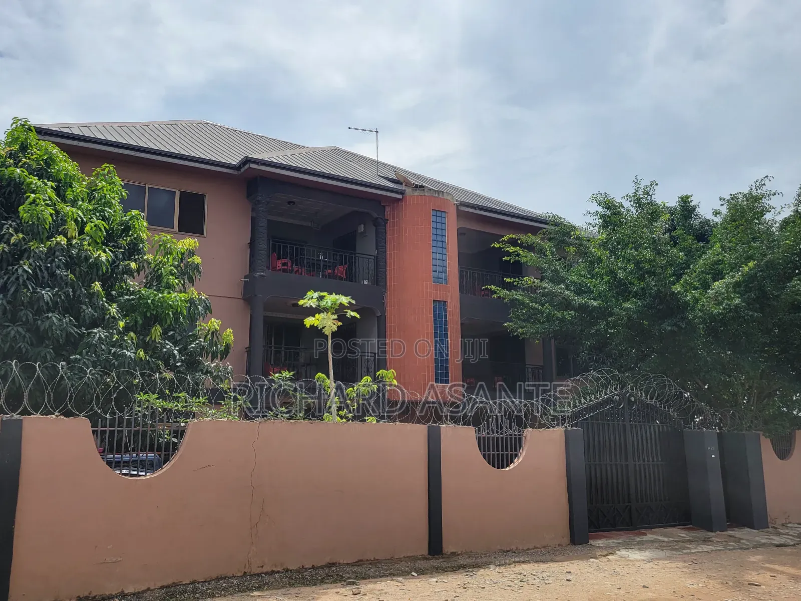 Furnished 12bdrm Block of Flats in Pokuase for sale
